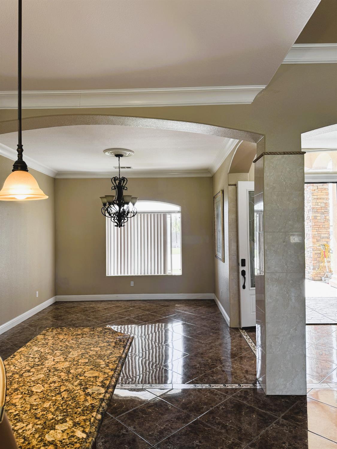 6471 Samrath Ct, Winton, CA 95388