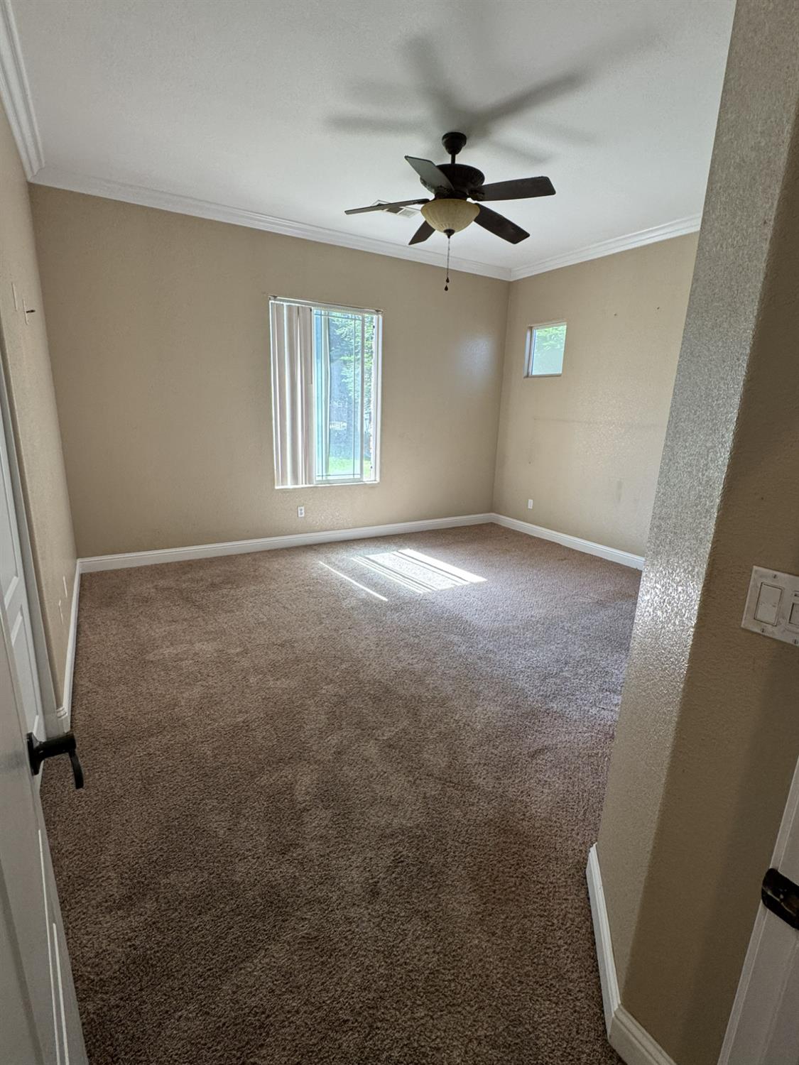 6471 Samrath Ct, Winton, CA 95388