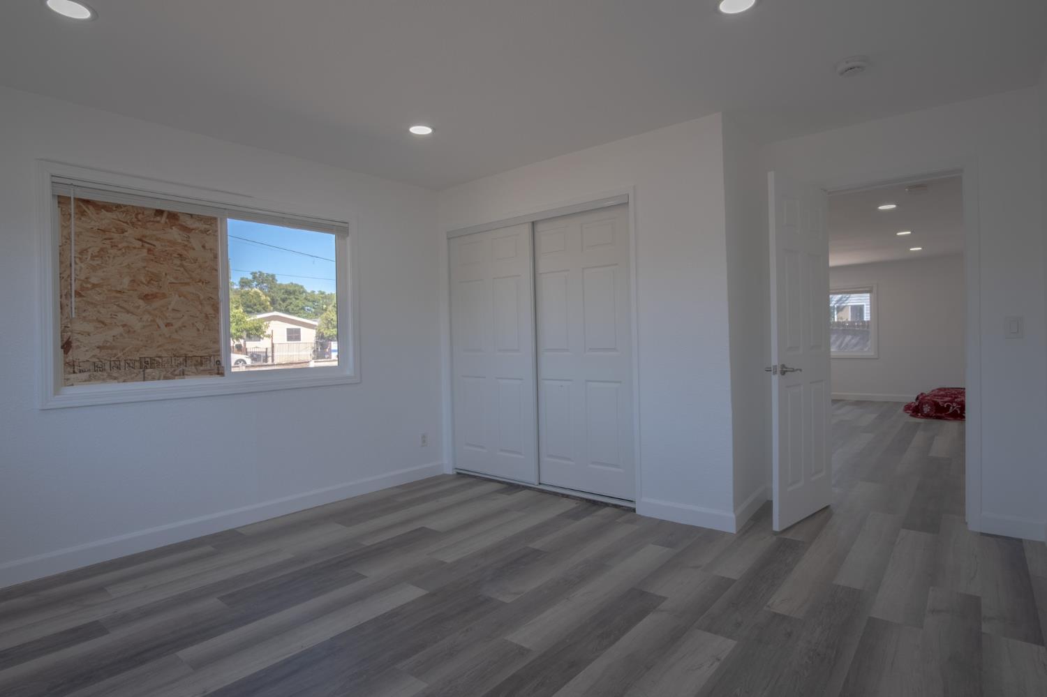 8503 Smith St, Patterson, CA 95363