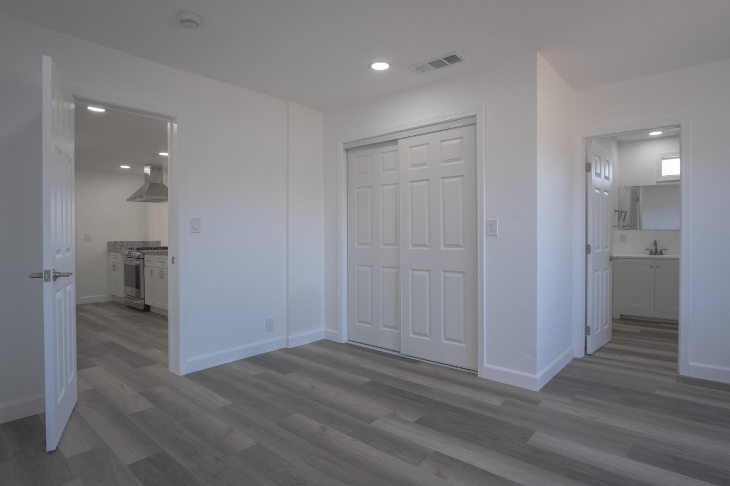 8503 Smith St, Patterson, CA 95363
