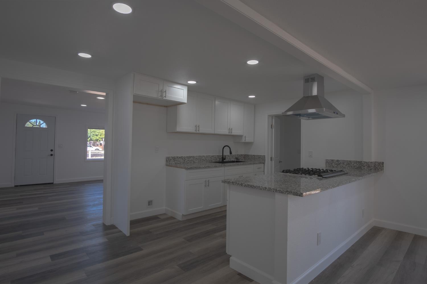 8503 Smith St, Patterson, CA 95363
