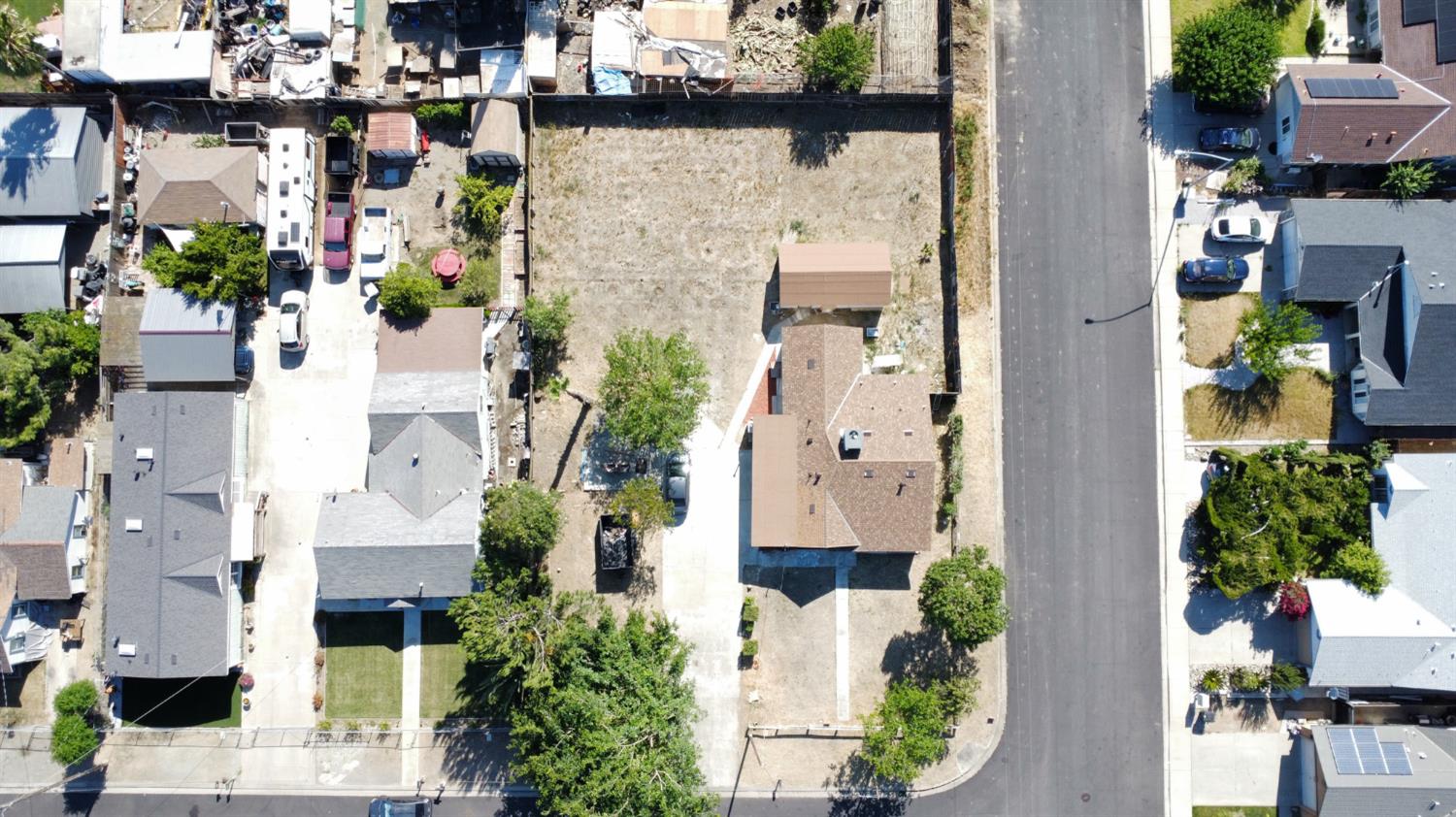 8503 Smith St, Patterson, CA 95363