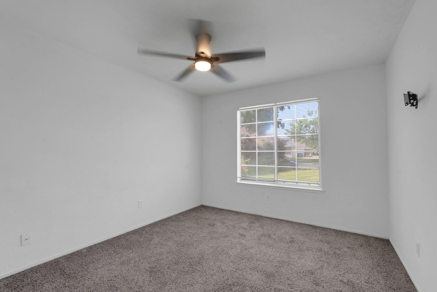 2800 Tassajara Dr, Modesto, CA 95358