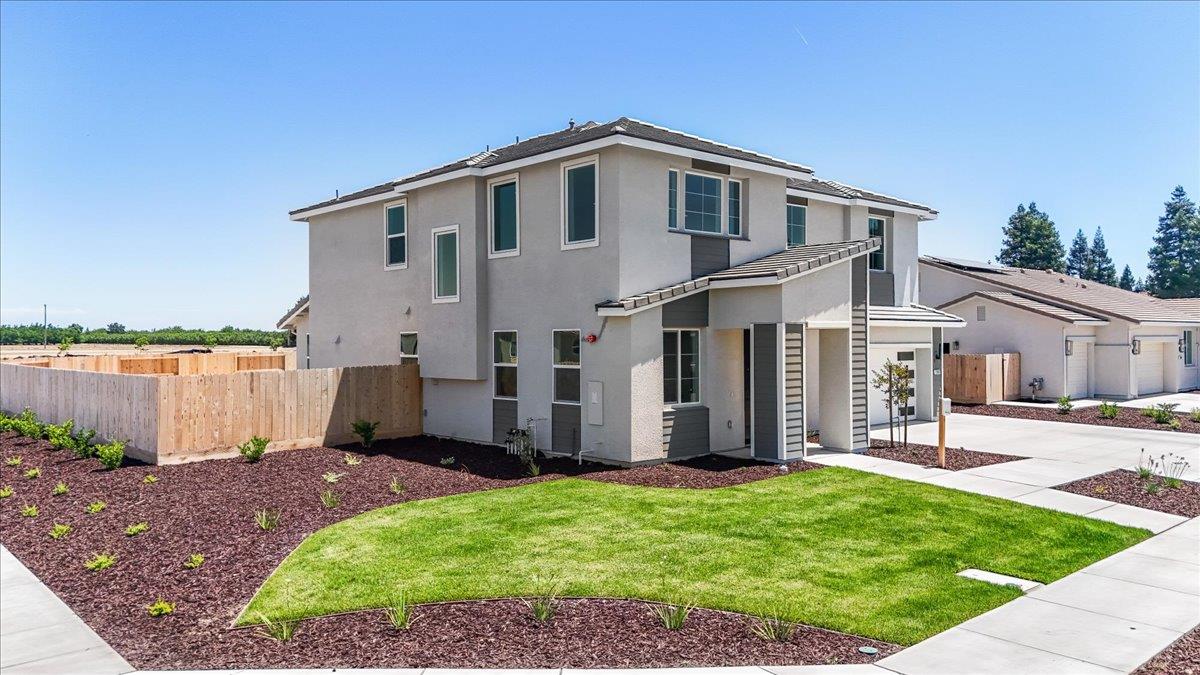 2080 Zane Way, Turlock, CA 95382