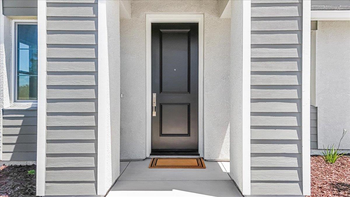 2080 Zane Way, Turlock, CA 95382