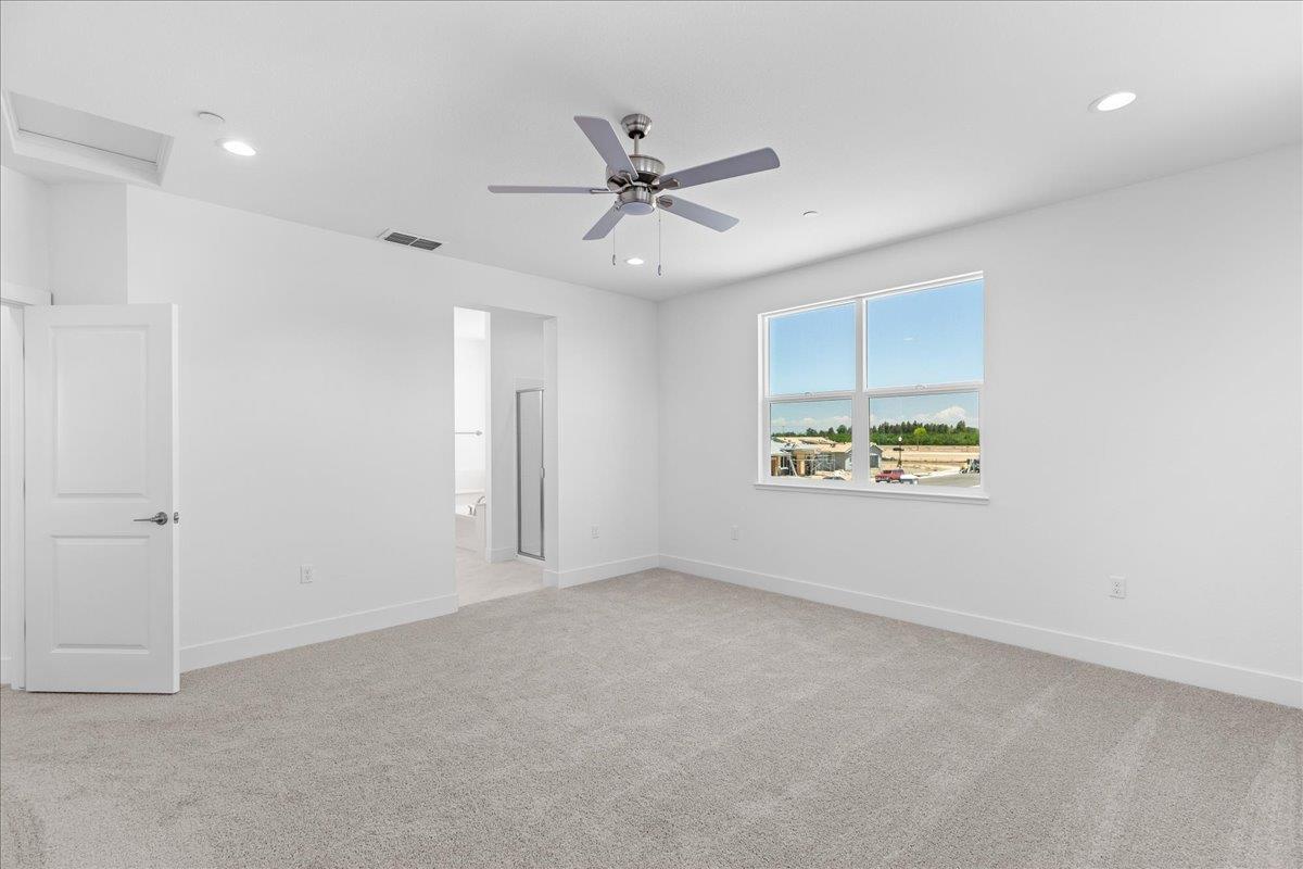 2080 Zane Way, Turlock, CA 95382