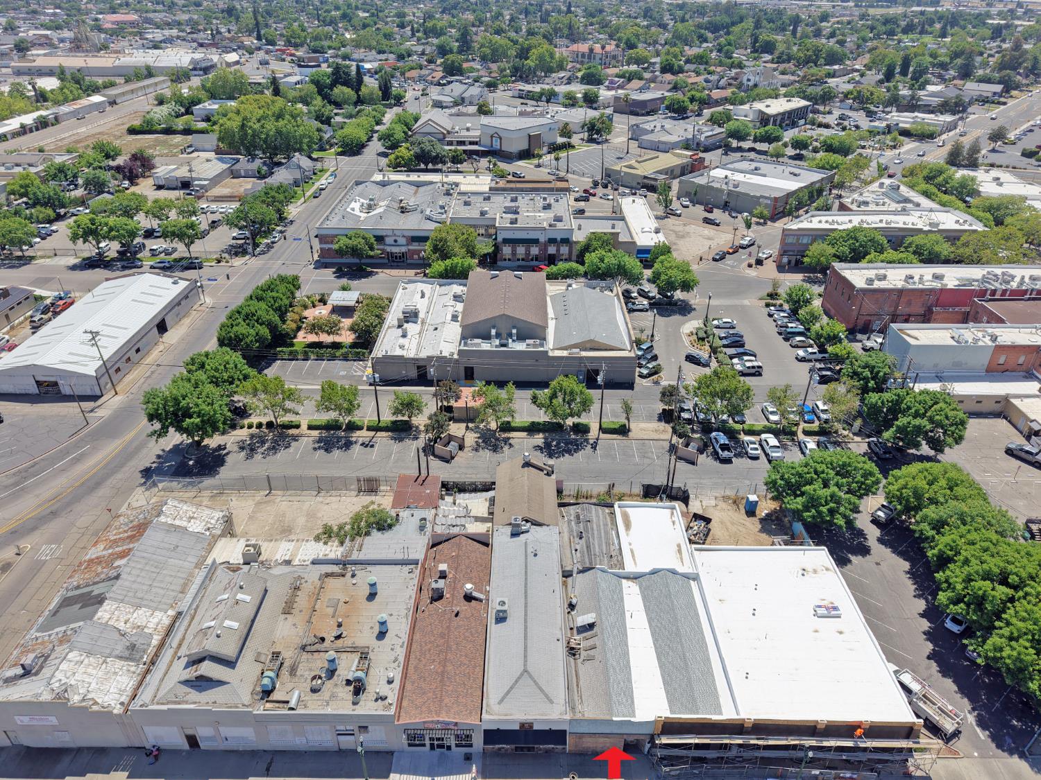 140 S 1st St, Turlock, CA 95380