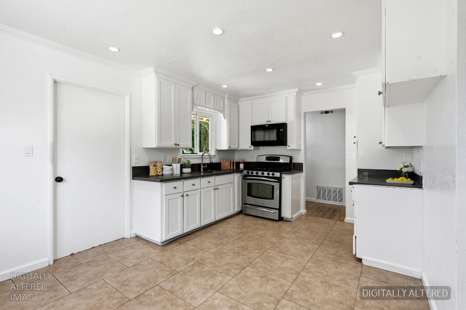 1709 Barbara Way, Modesto, CA 95350