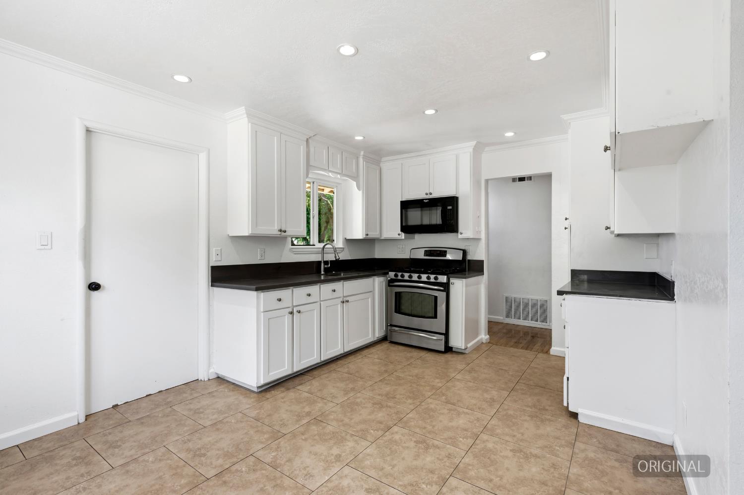 1709 Barbara Way, Modesto, CA 95350
