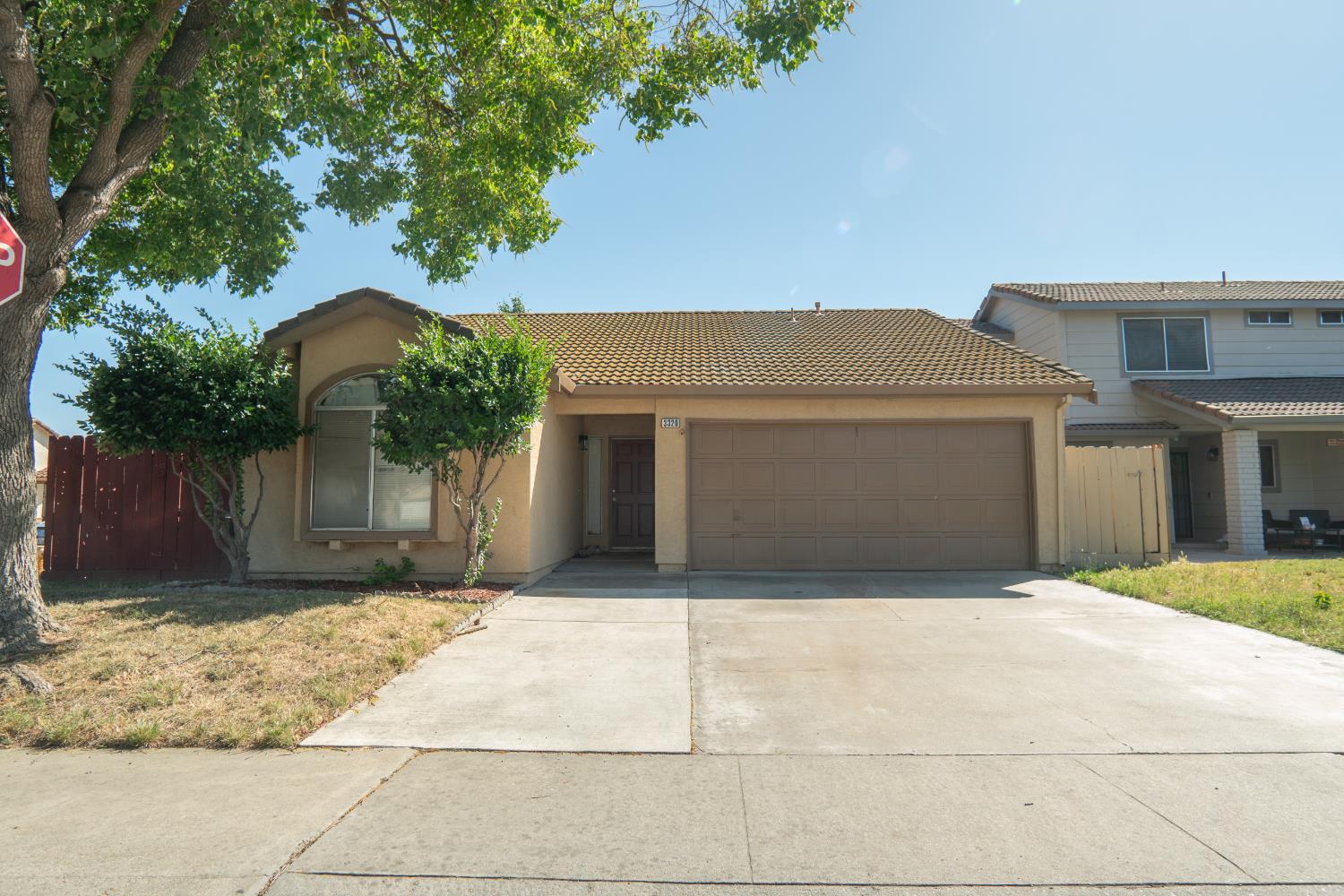 3320 Waynesboro Ct, Ceres, CA 95307