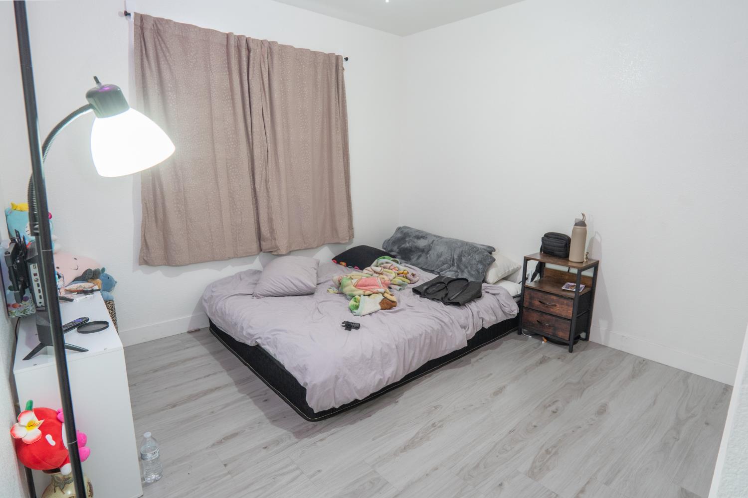 3320 Waynesboro Ct, Ceres, CA 95307