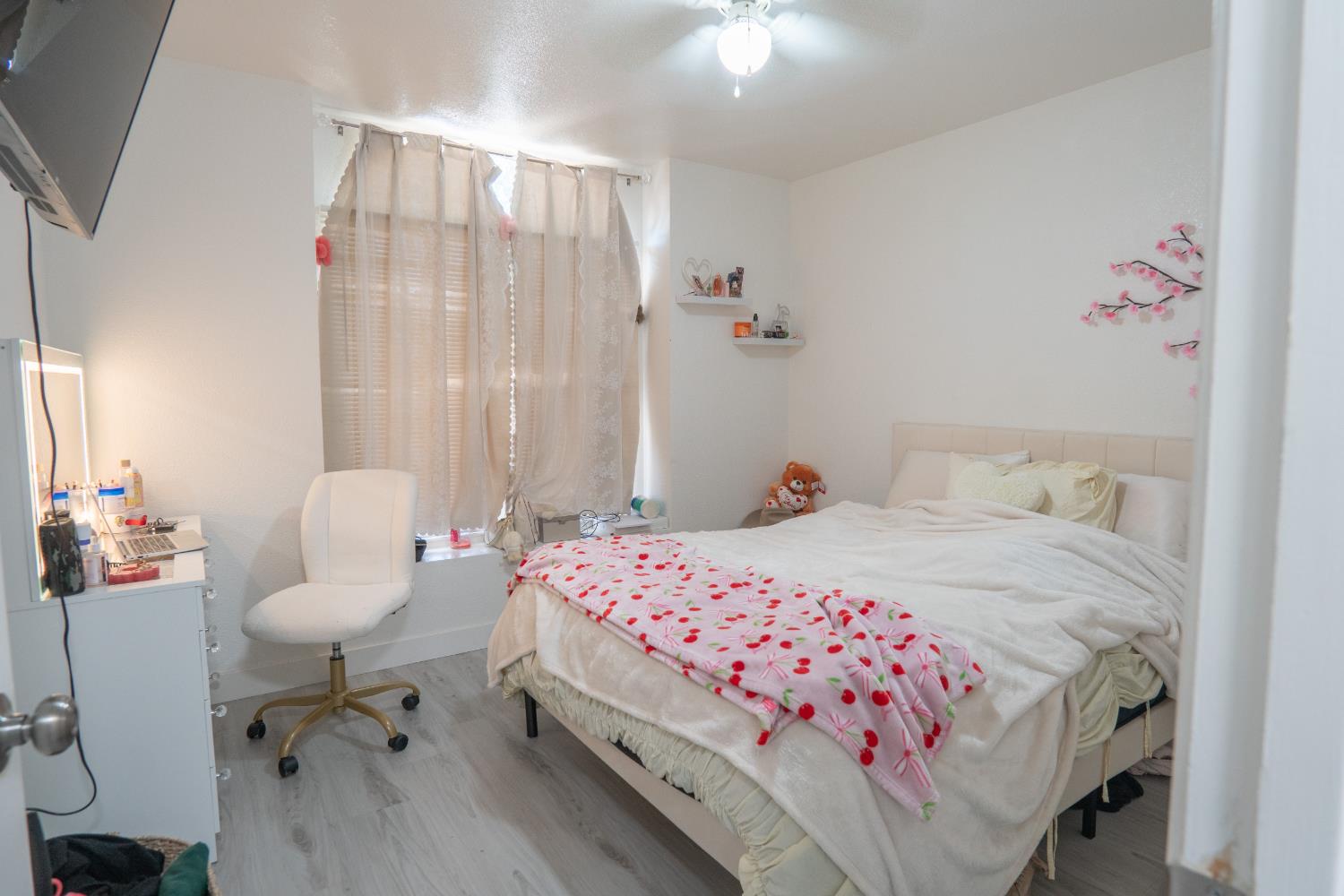 3320 Waynesboro Ct, Ceres, CA 95307
