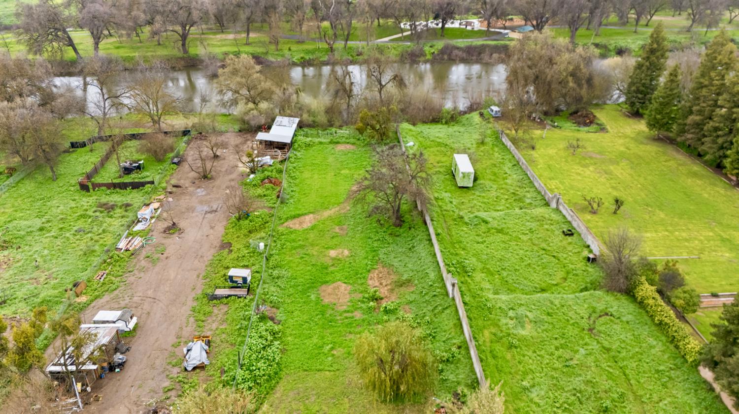 1829 River Rd, Modesto, CA 95351