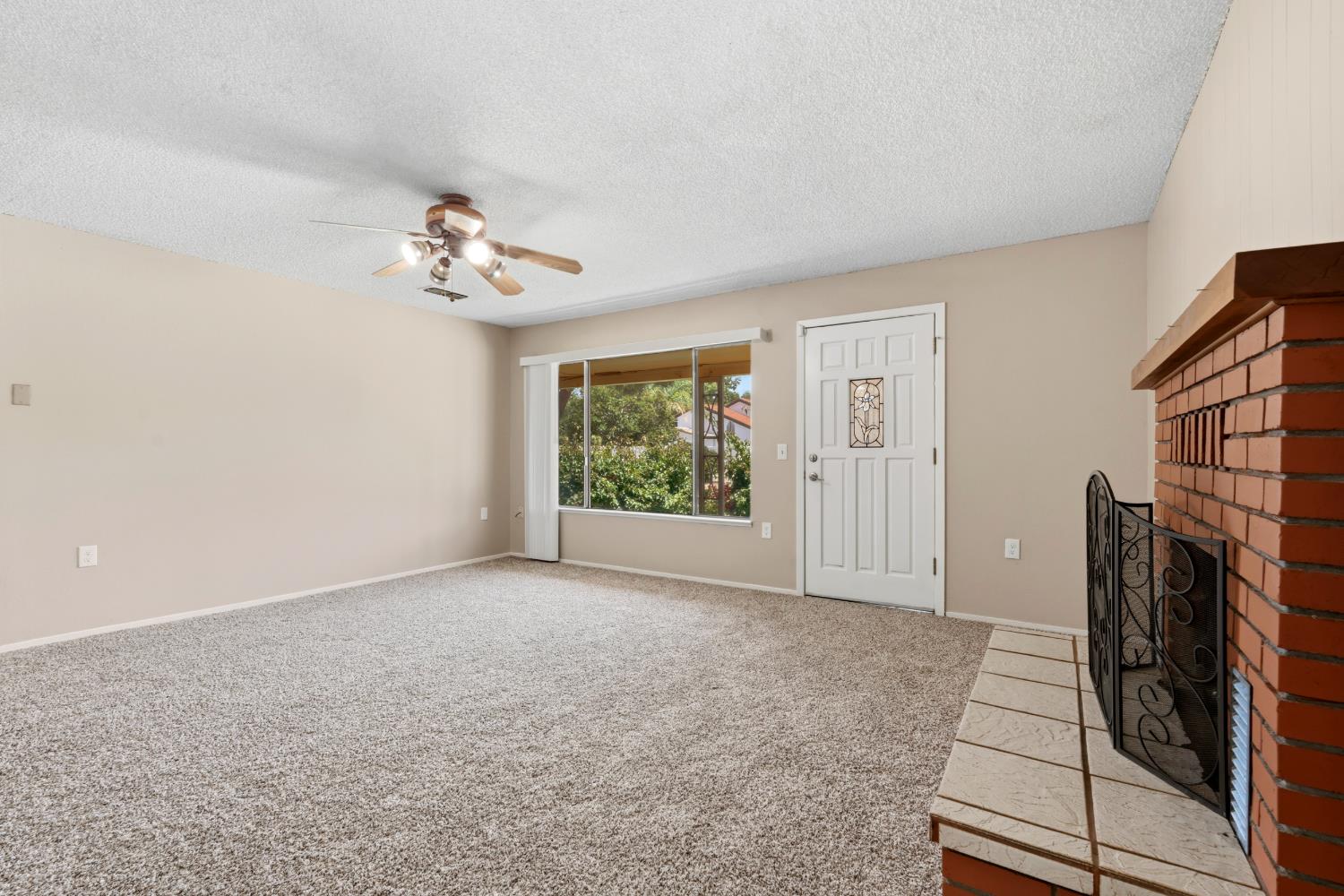 3719 Blaker Rd, Ceres, CA 95307
