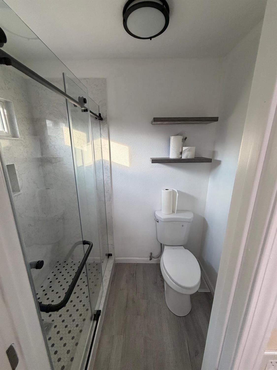 2845 E Hatch Rd #104, Modesto, CA 95351