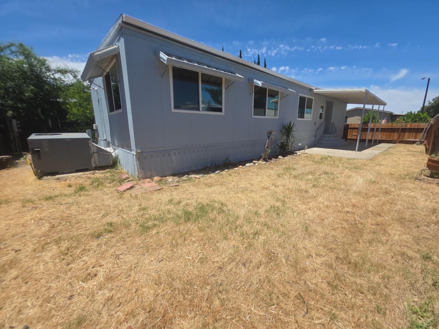 2845 E Hatch Rd #104, Modesto, CA 95351