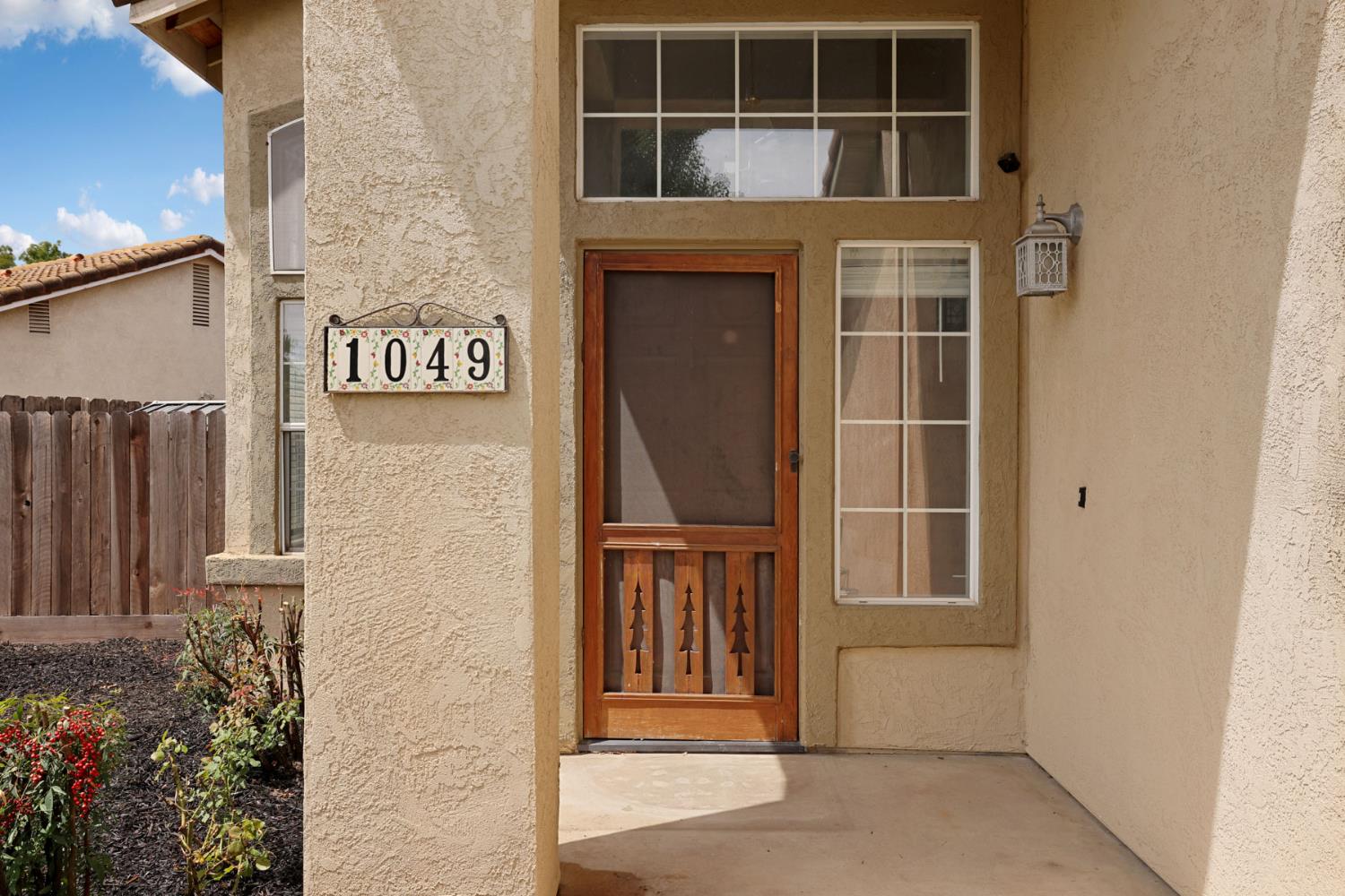 1049 Zumstein Drive, Ripon, CA 95366