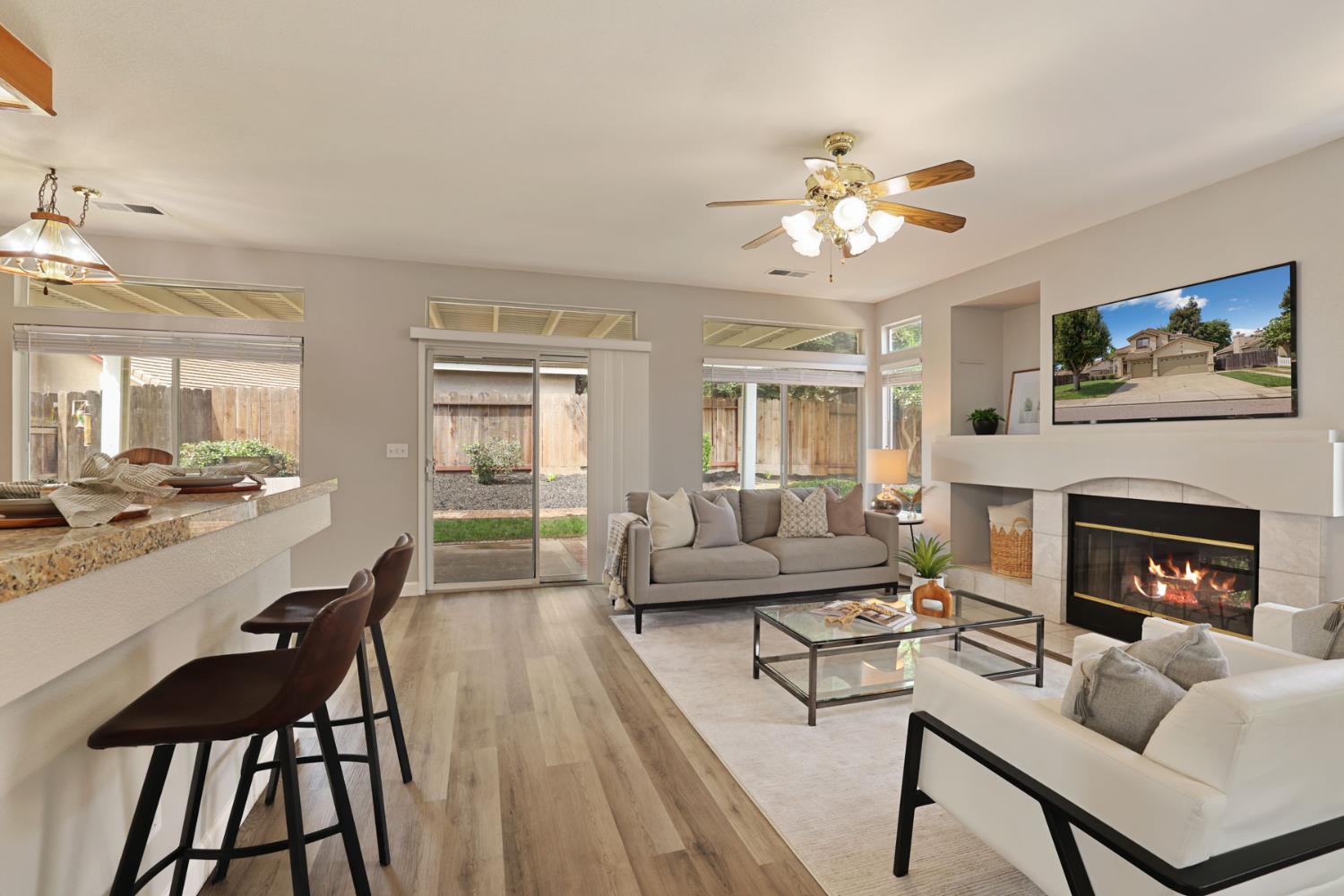 1049 Zumstein Drive, Ripon, CA 95366