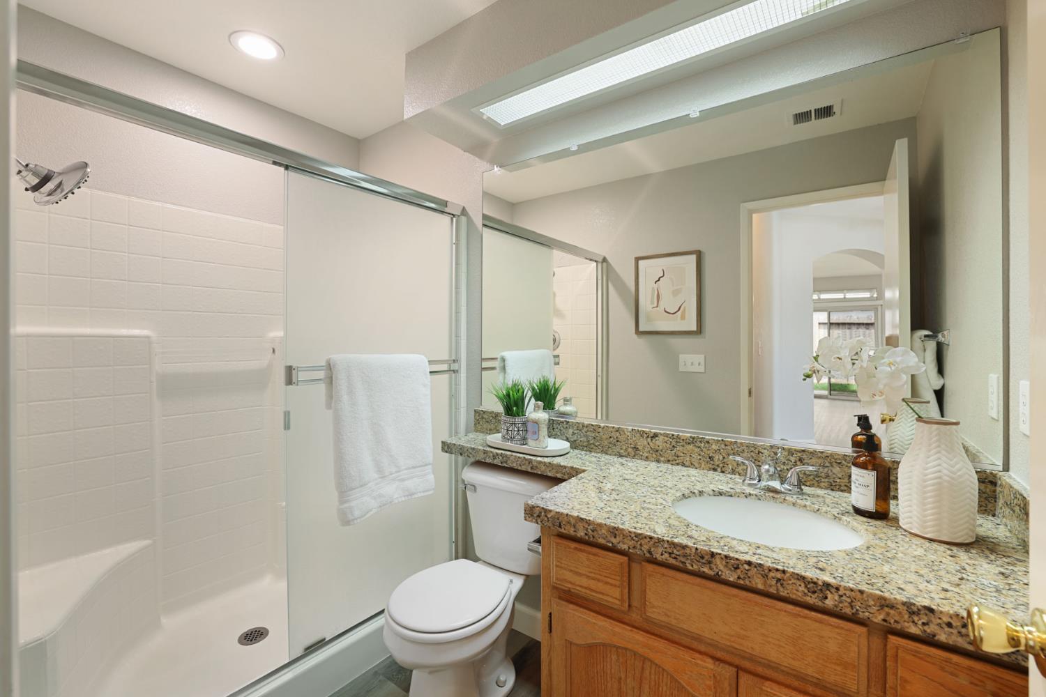 1049 Zumstein Drive, Ripon, CA 95366
