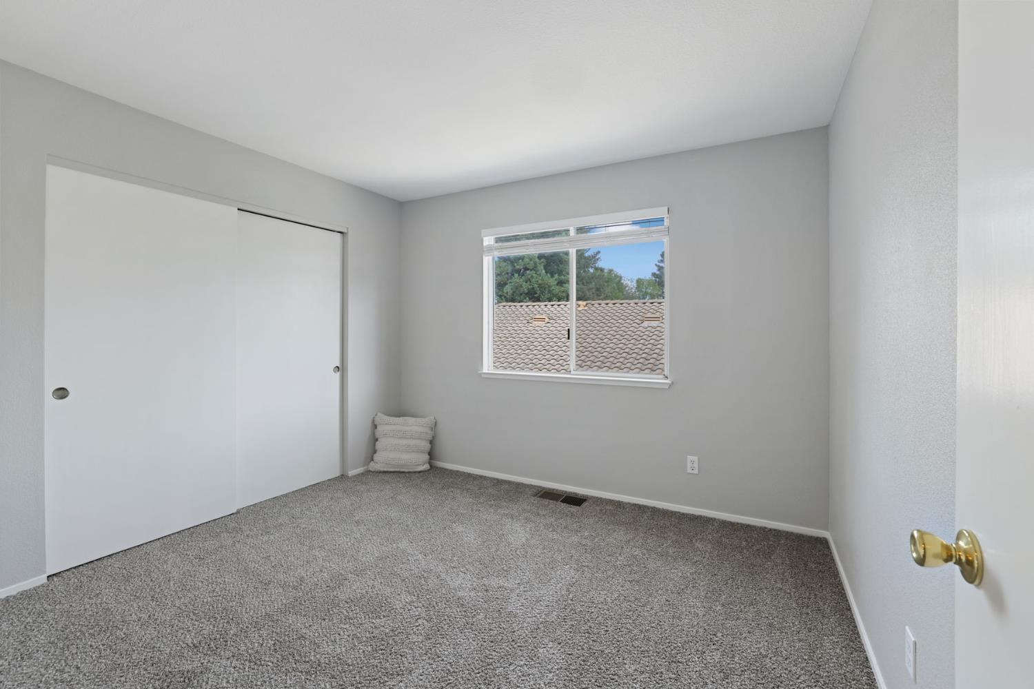 1049 Zumstein Drive, Ripon, CA 95366