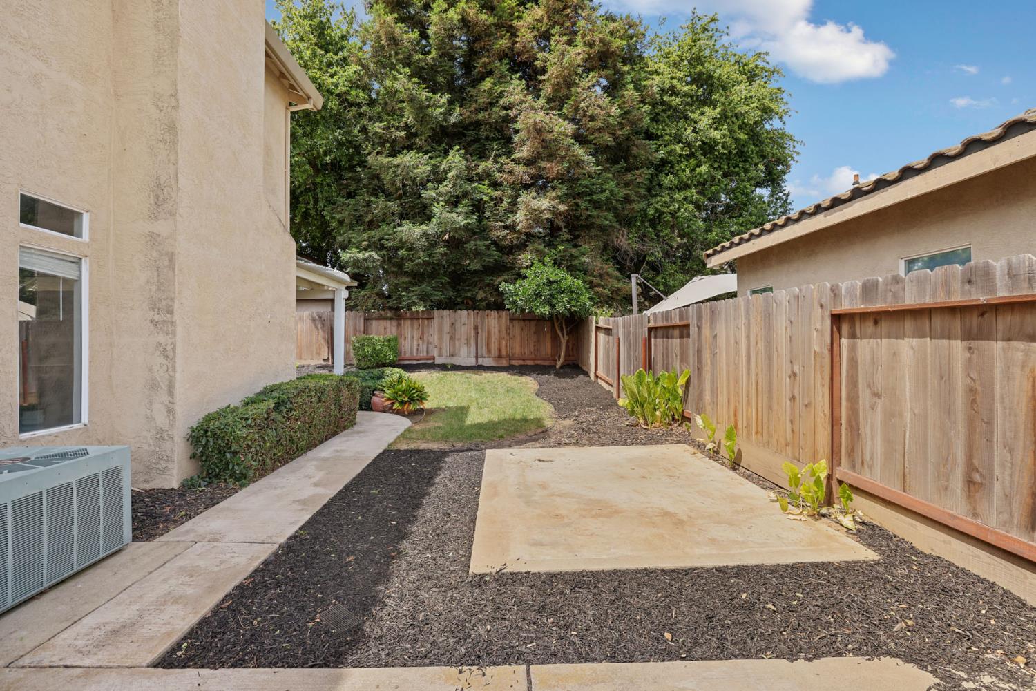 1049 Zumstein Drive, Ripon, CA 95366