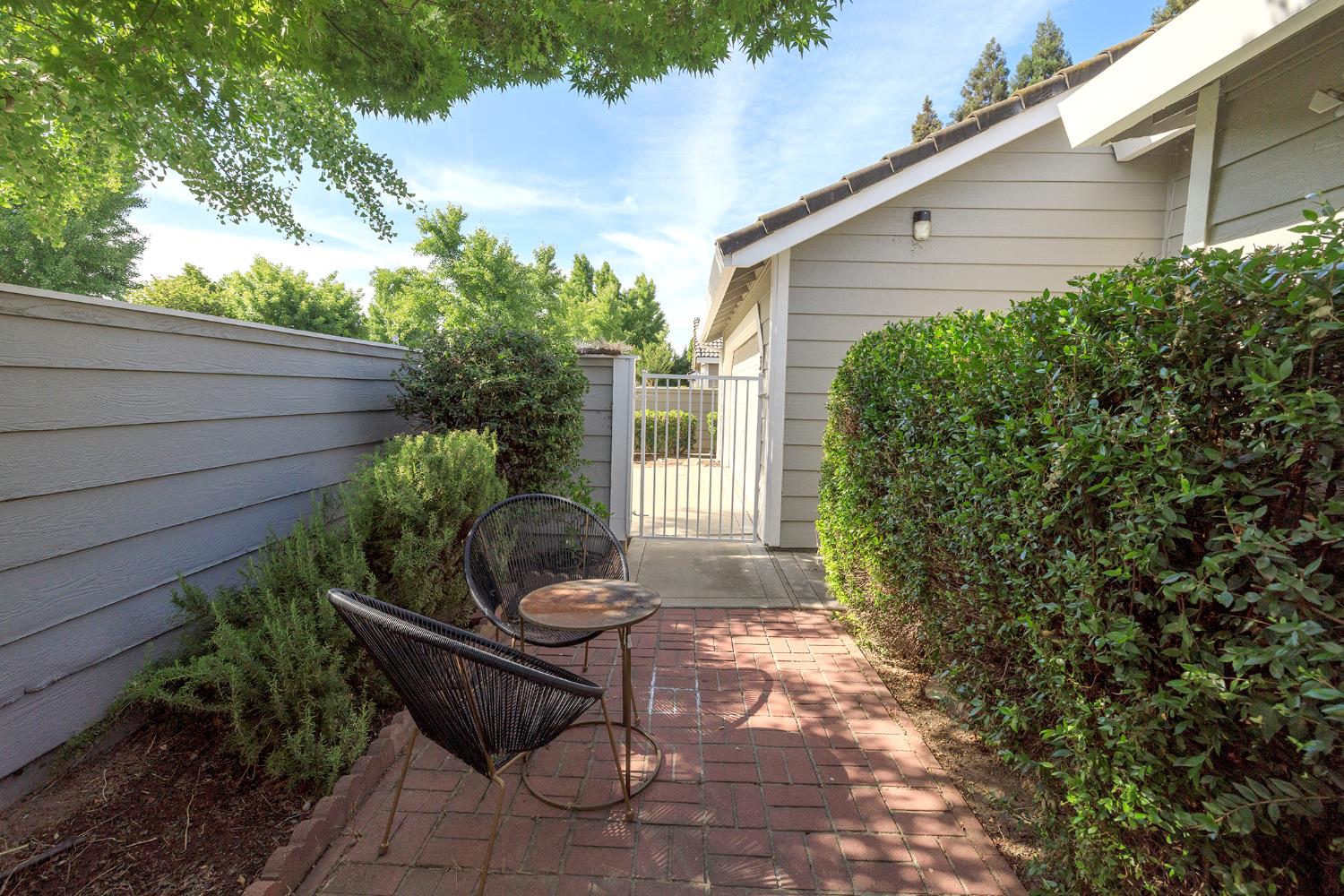 3609 Thomas More Way, Modesto, CA 95356