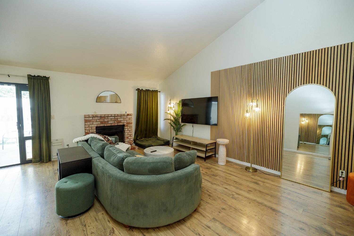 3609 Thomas More Way, Modesto, CA 95356