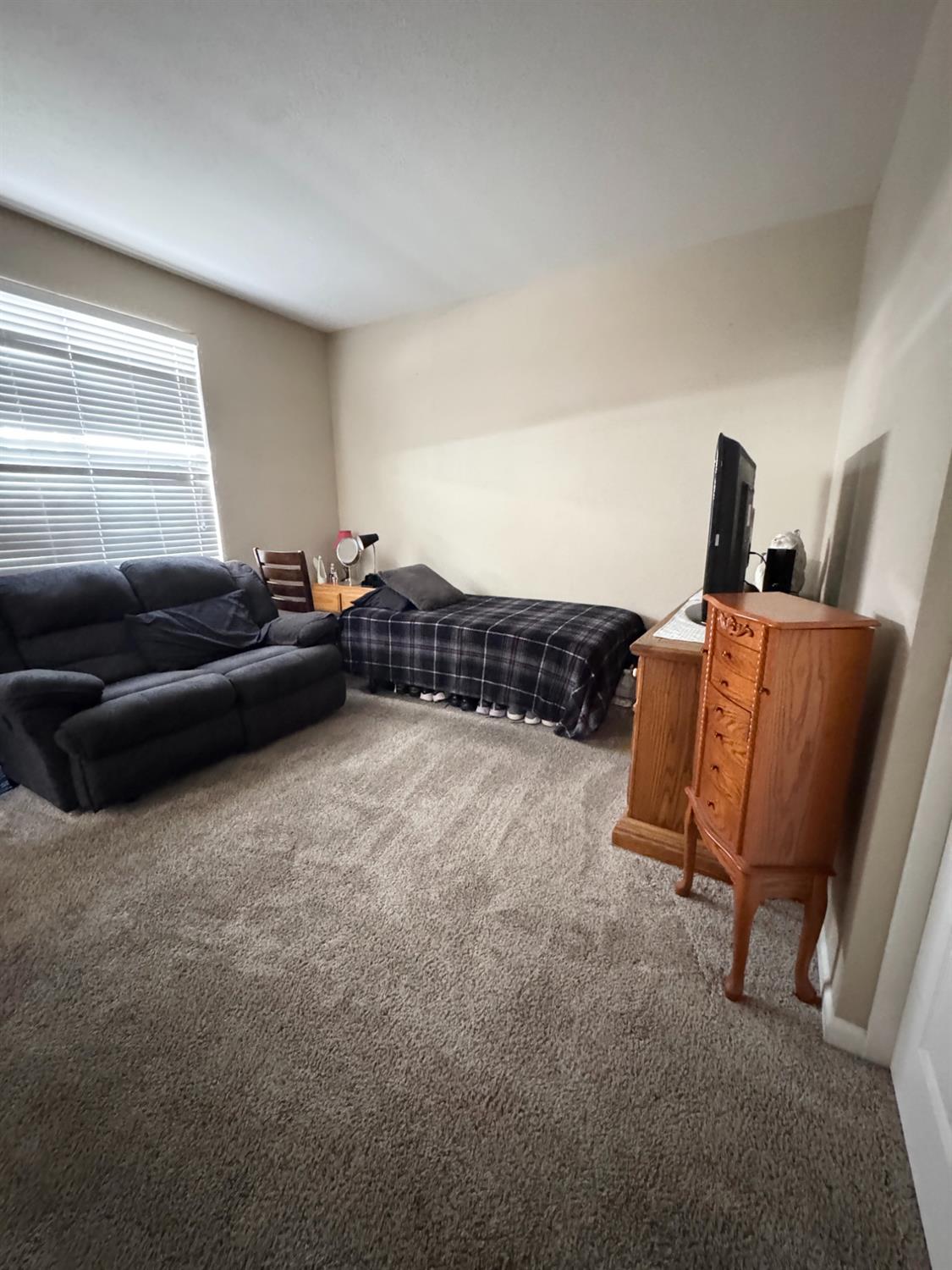 3909 Ruffed Grouse Ln, Modesto, CA 95355