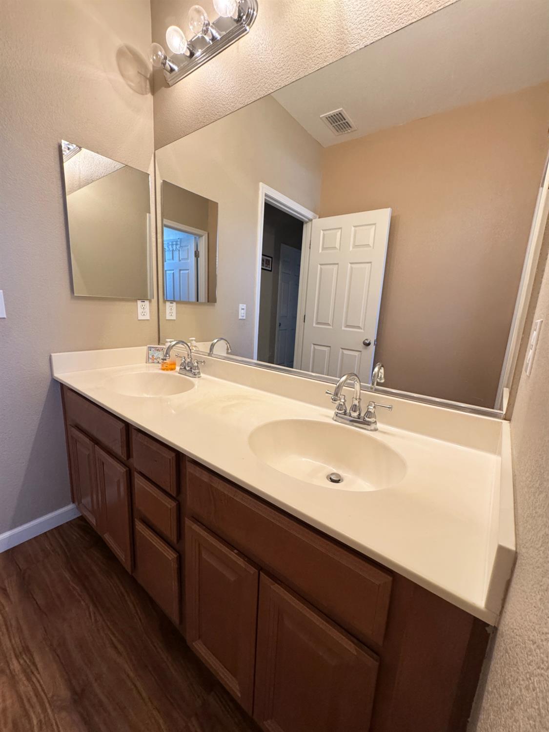 3909 Ruffed Grouse Ln, Modesto, CA 95355