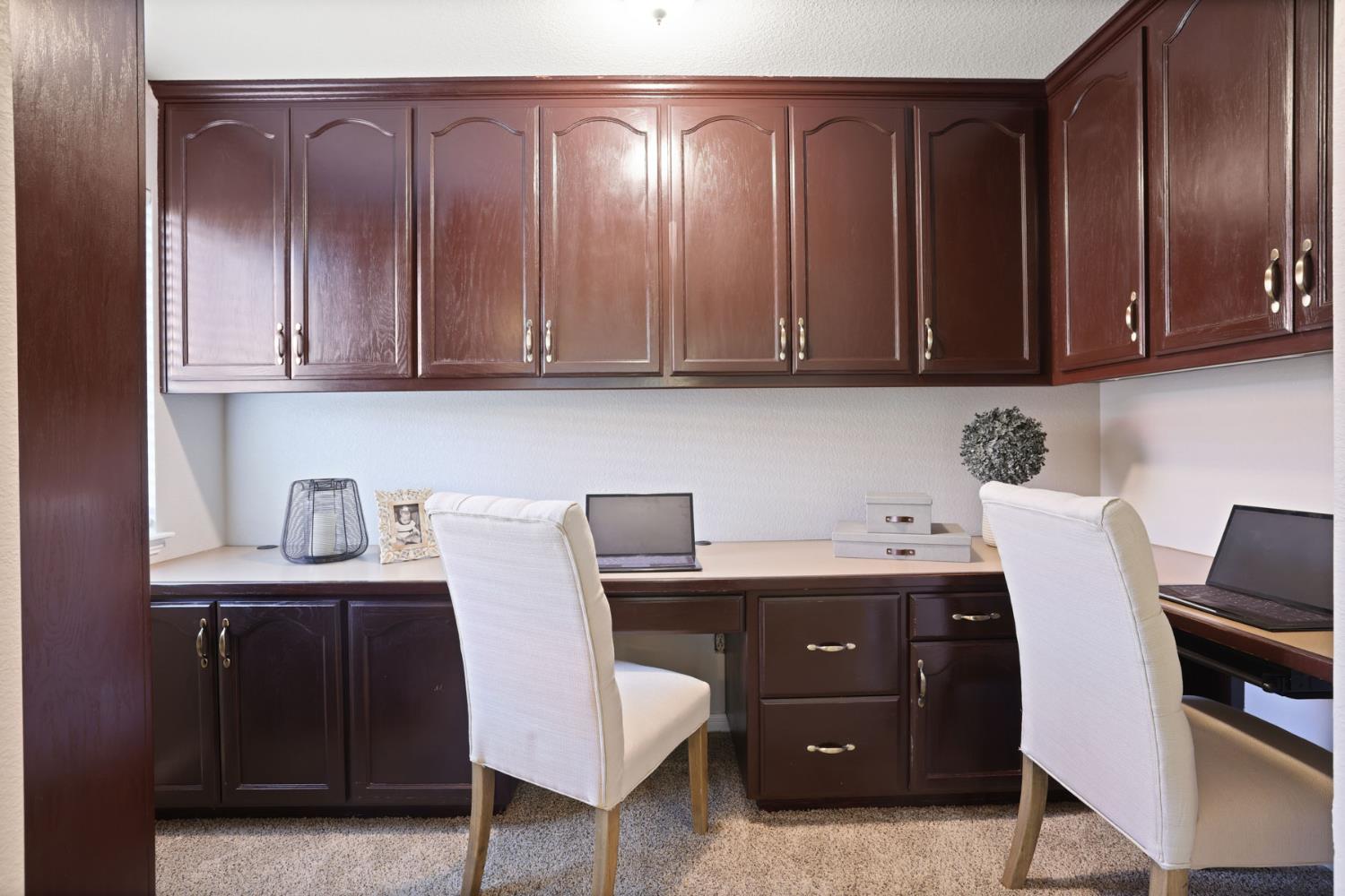 924 East Milgeo Avnue, Ripon, CA 95366