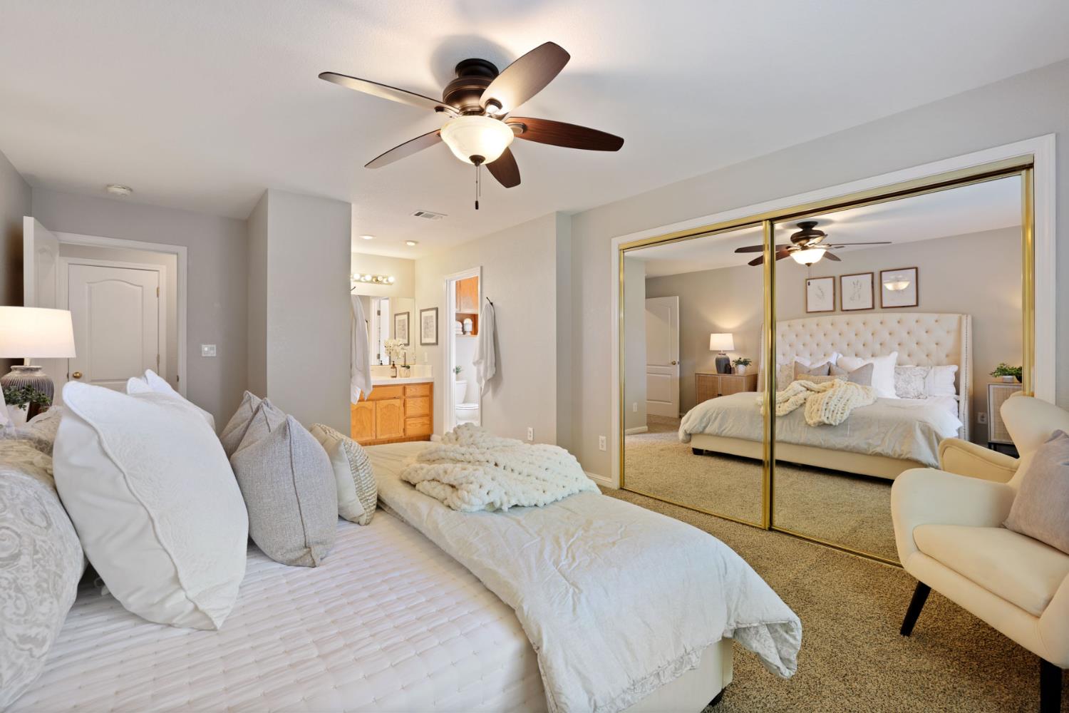 924 East Milgeo Avnue, Ripon, CA 95366