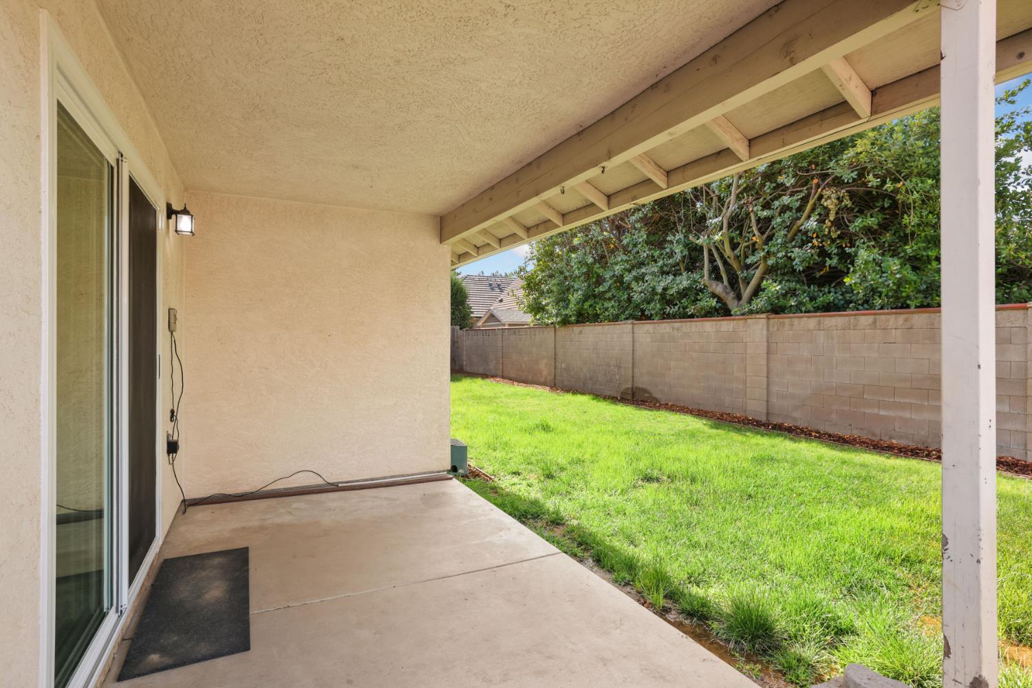 924 East Milgeo Avnue, Ripon, CA 95366