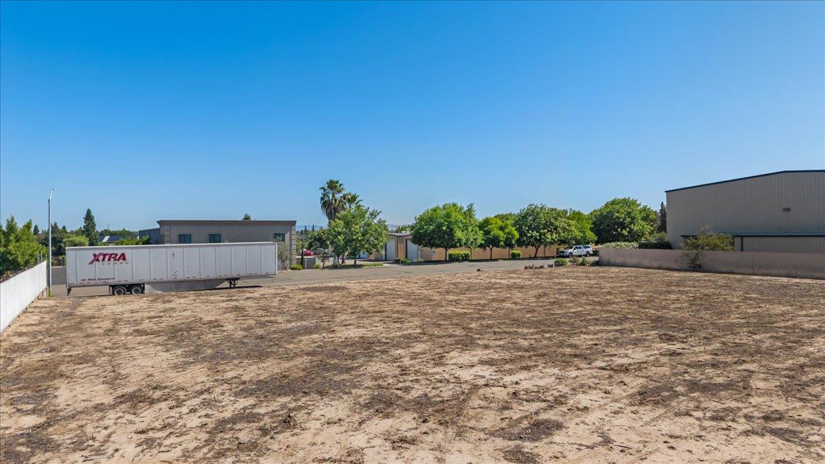 0 Delano Dr, Oakdale, CA 95361