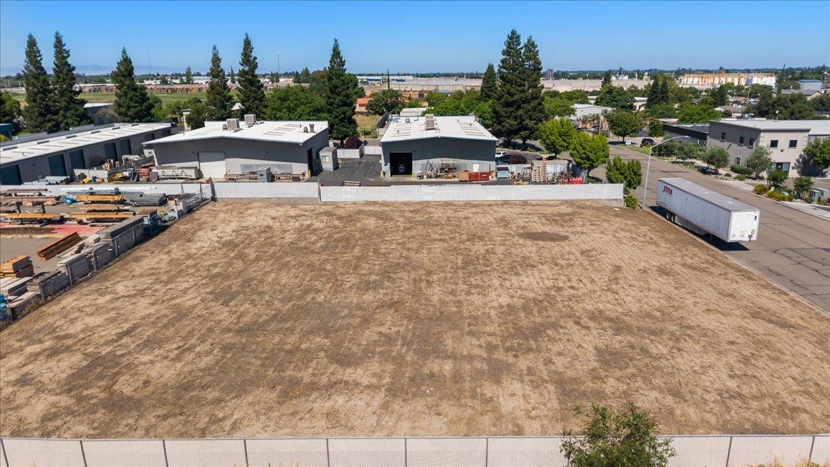 0 Delano Dr, Oakdale, CA 95361
