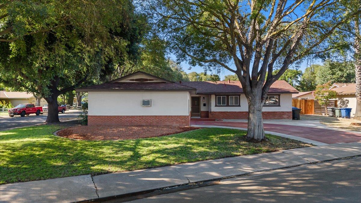 2912 Alder Creek Dr, Modesto, CA 95355
