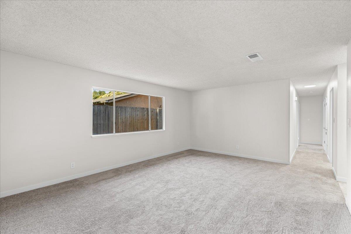 2912 Alder Creek Dr, Modesto, CA 95355