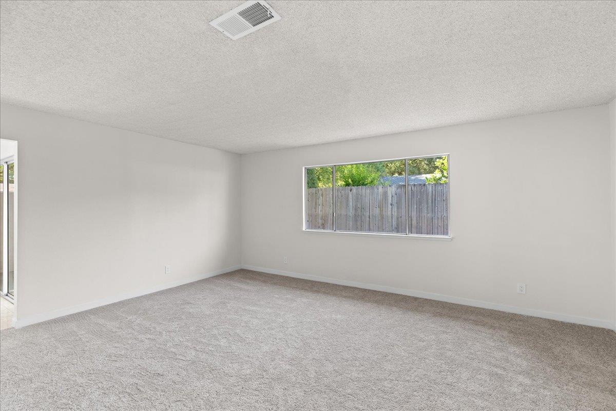 2912 Alder Creek Dr, Modesto, CA 95355