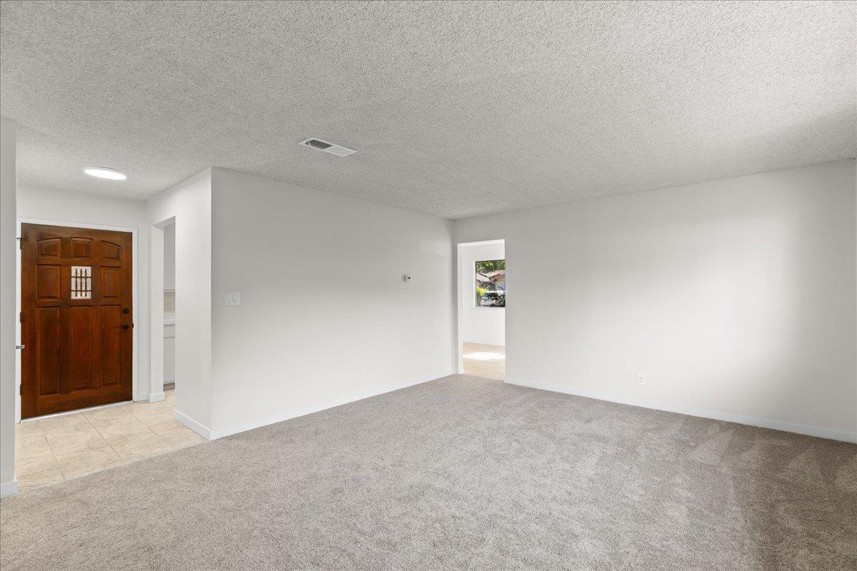 2912 Alder Creek Dr, Modesto, CA 95355