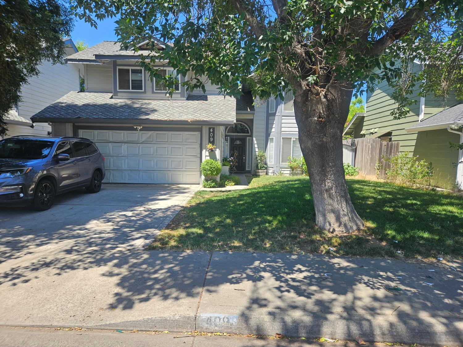 409 Phoenix Ave, Modesto, CA 95354