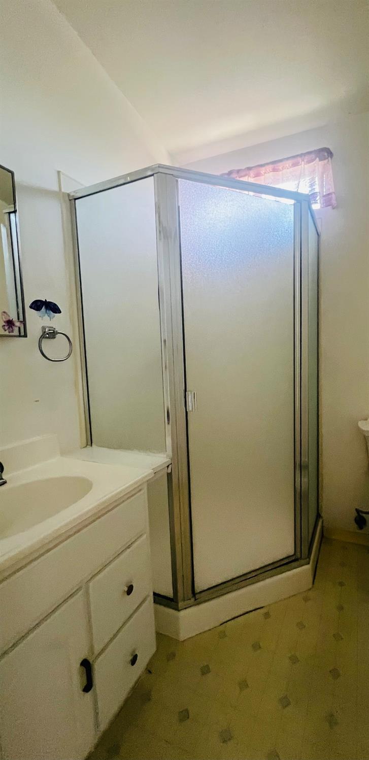 2505 Jackson Ave #132, Escalon, CA 95320