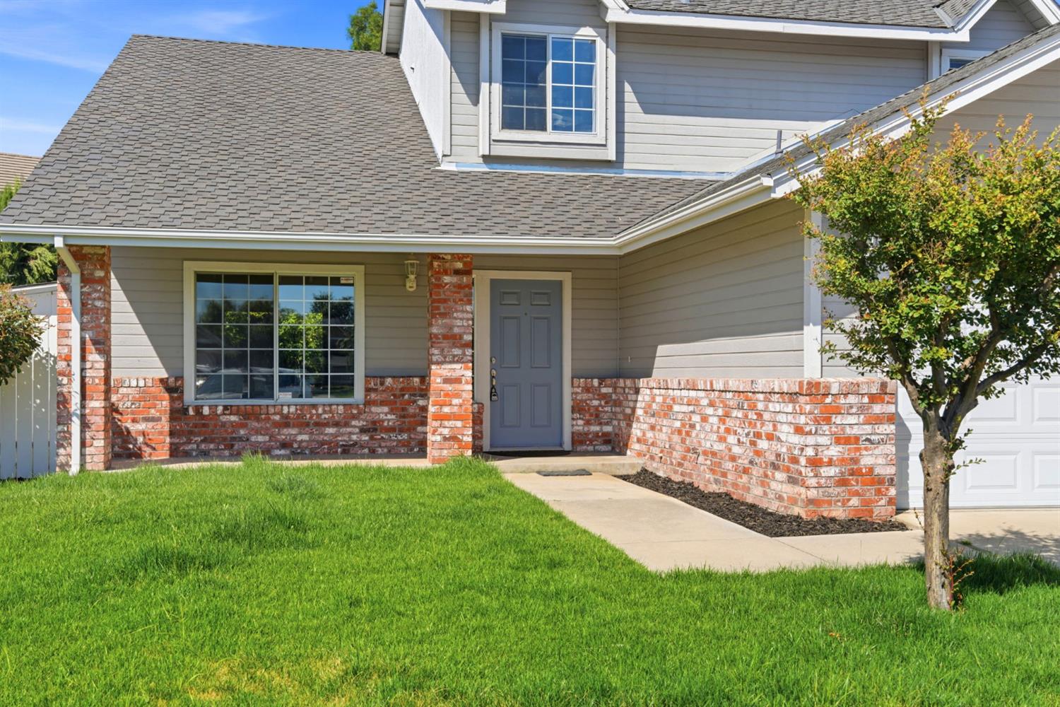 936 Oakbrooke Ct, Modesto, CA 95351