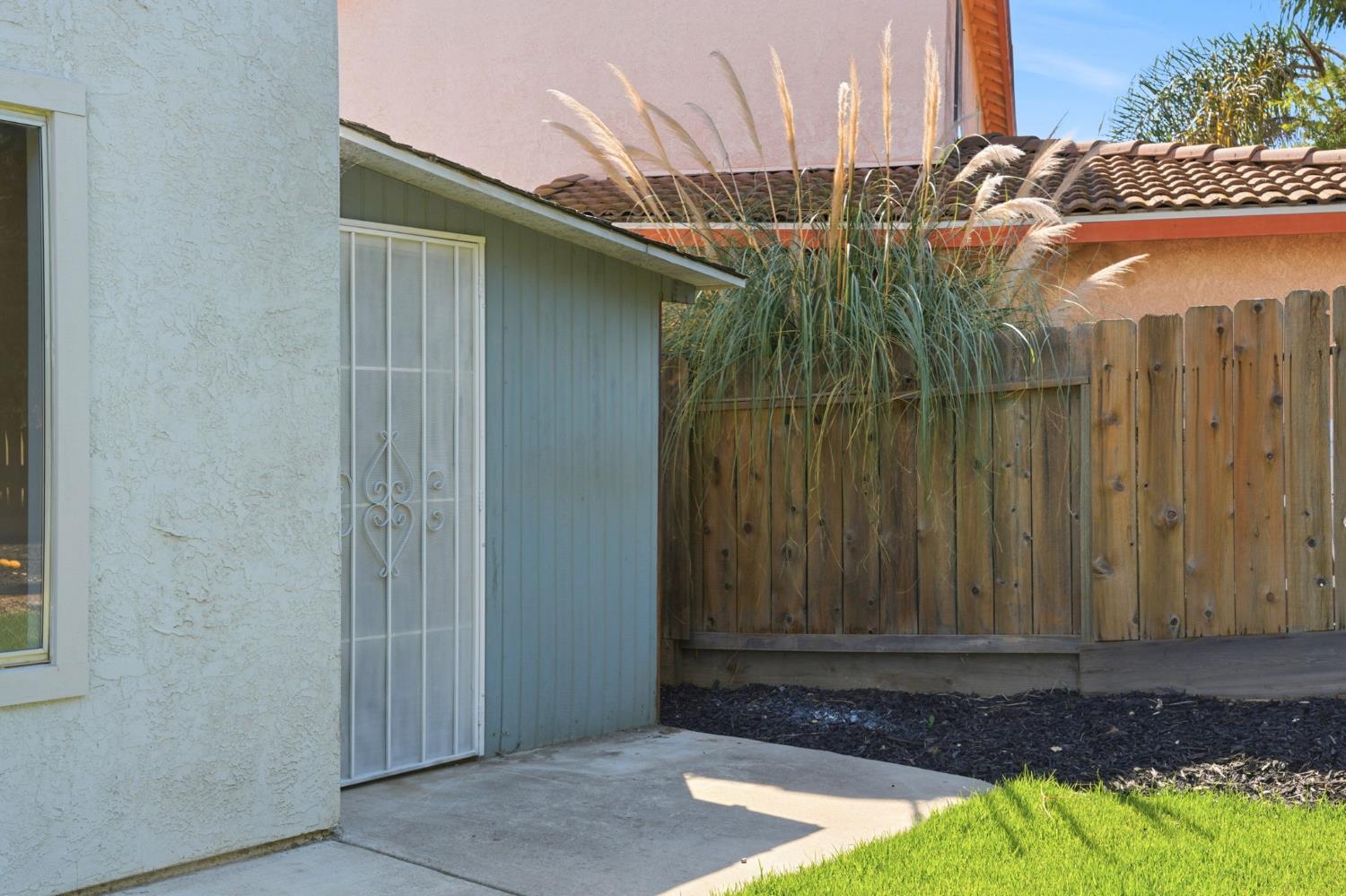 936 Oakbrooke Ct, Modesto, CA 95351