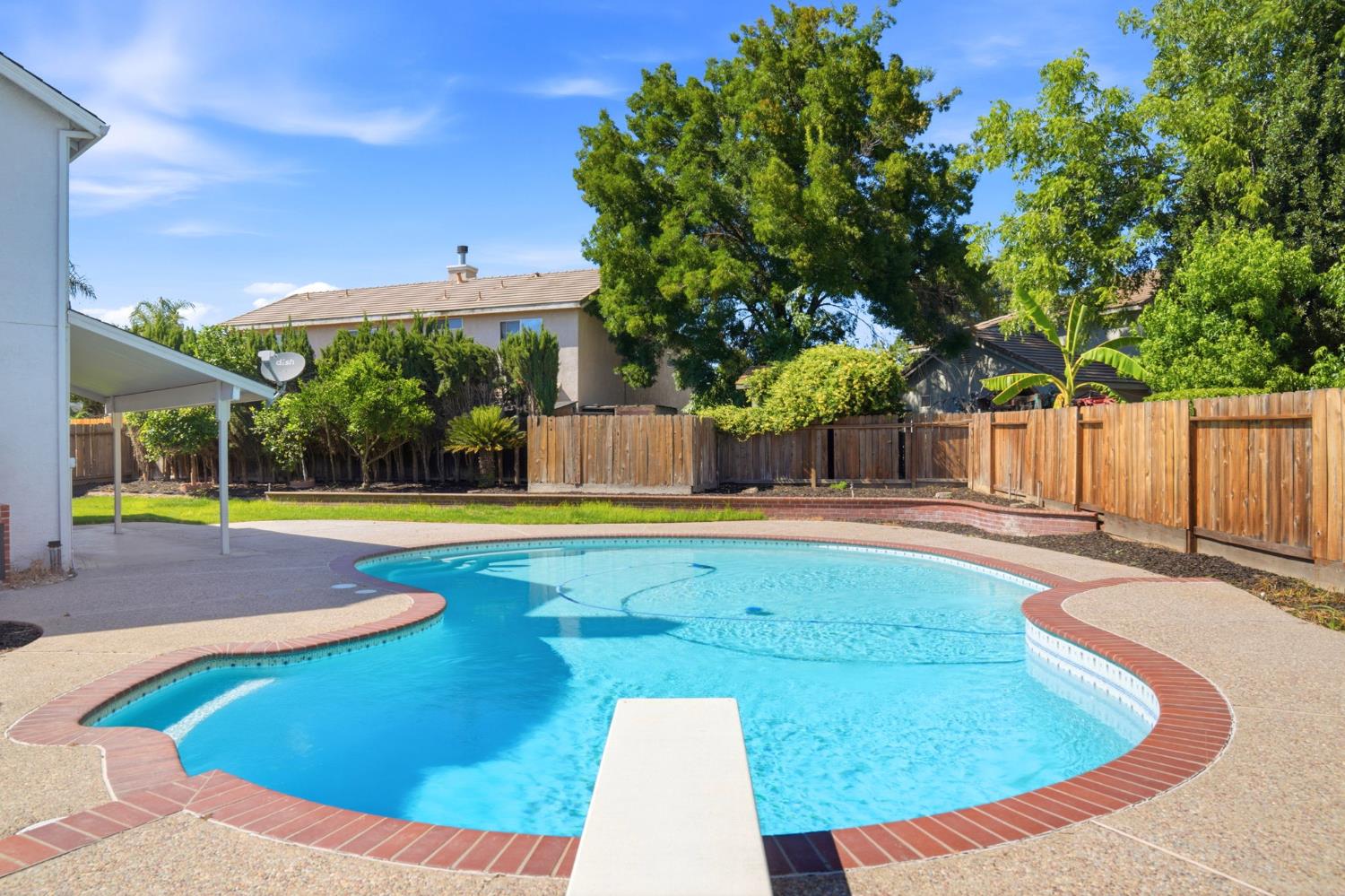936 Oakbrooke Ct, Modesto, CA 95351