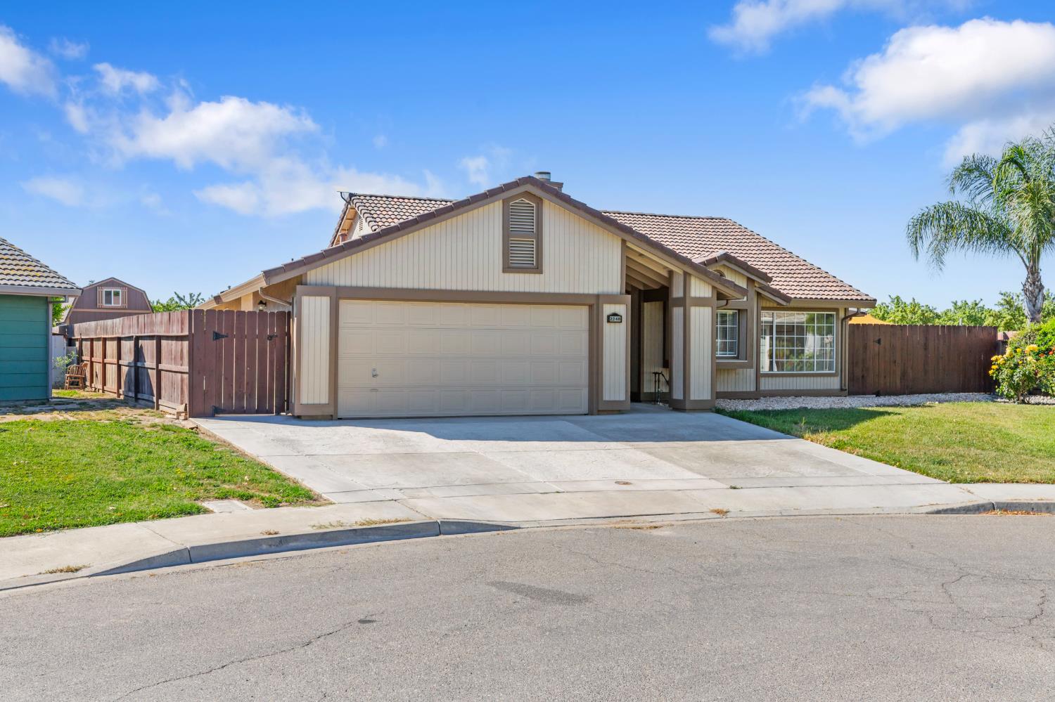 2248 Clear Creek Ct, Newman, CA 95360