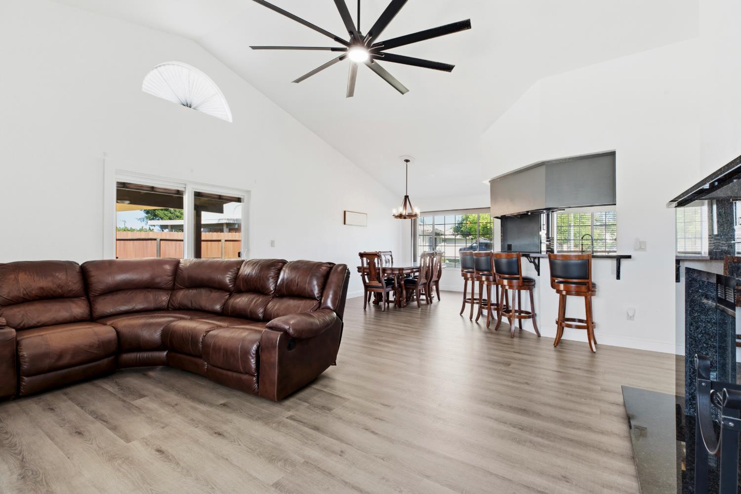 2248 Clear Creek Ct, Newman, CA 95360