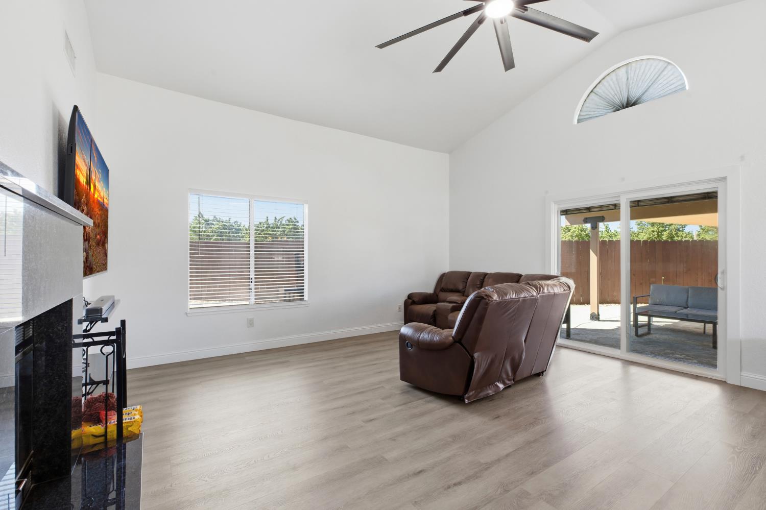 2248 Clear Creek Ct, Newman, CA 95360