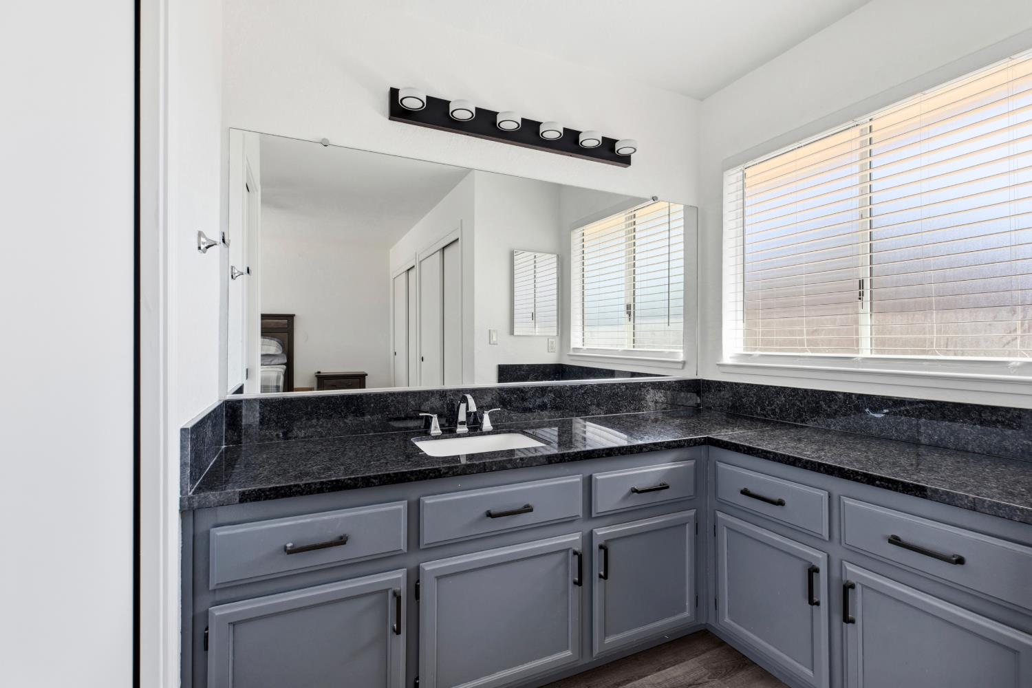 2248 Clear Creek Ct, Newman, CA 95360