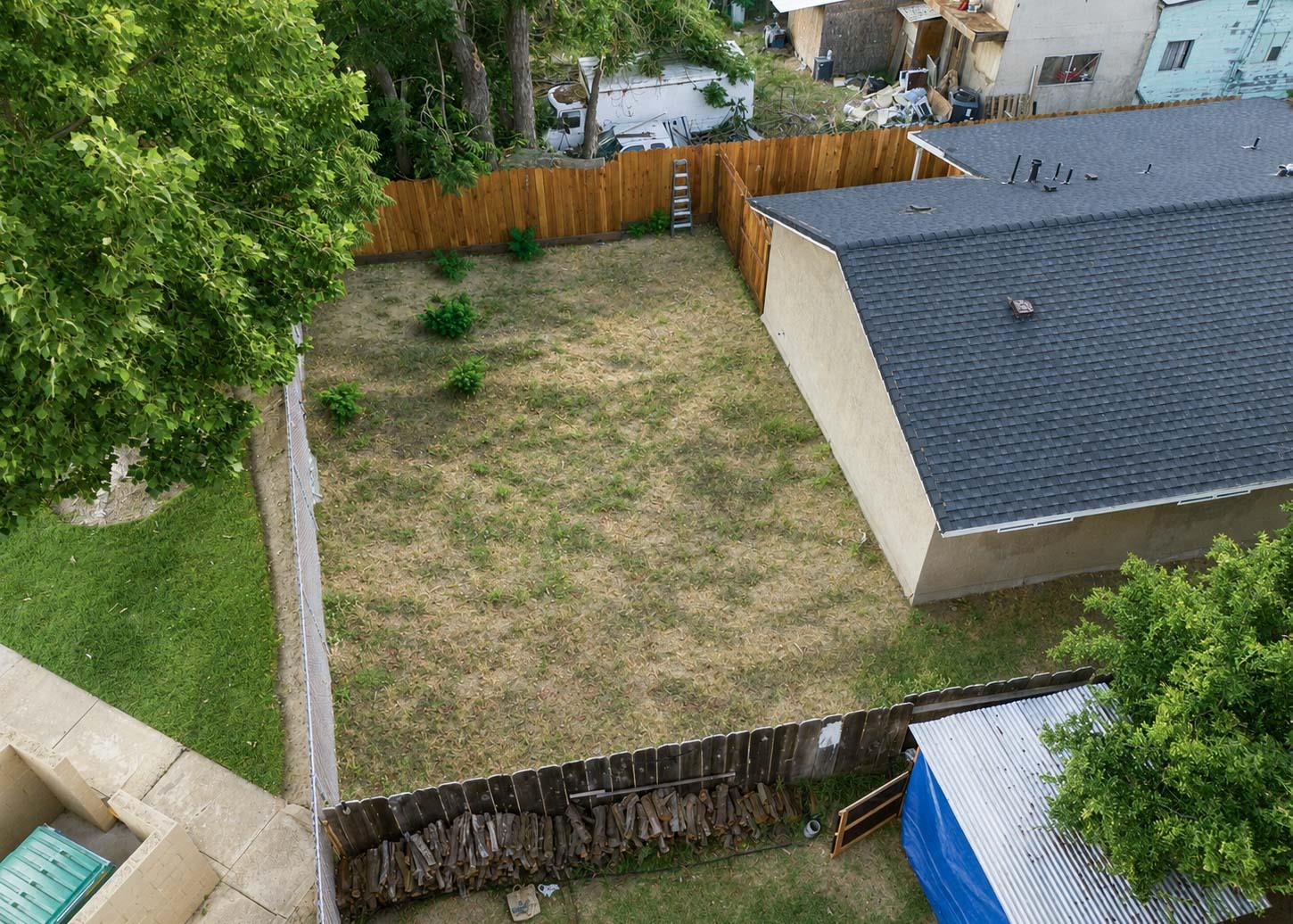 336 1st St, Livingston, CA 95334