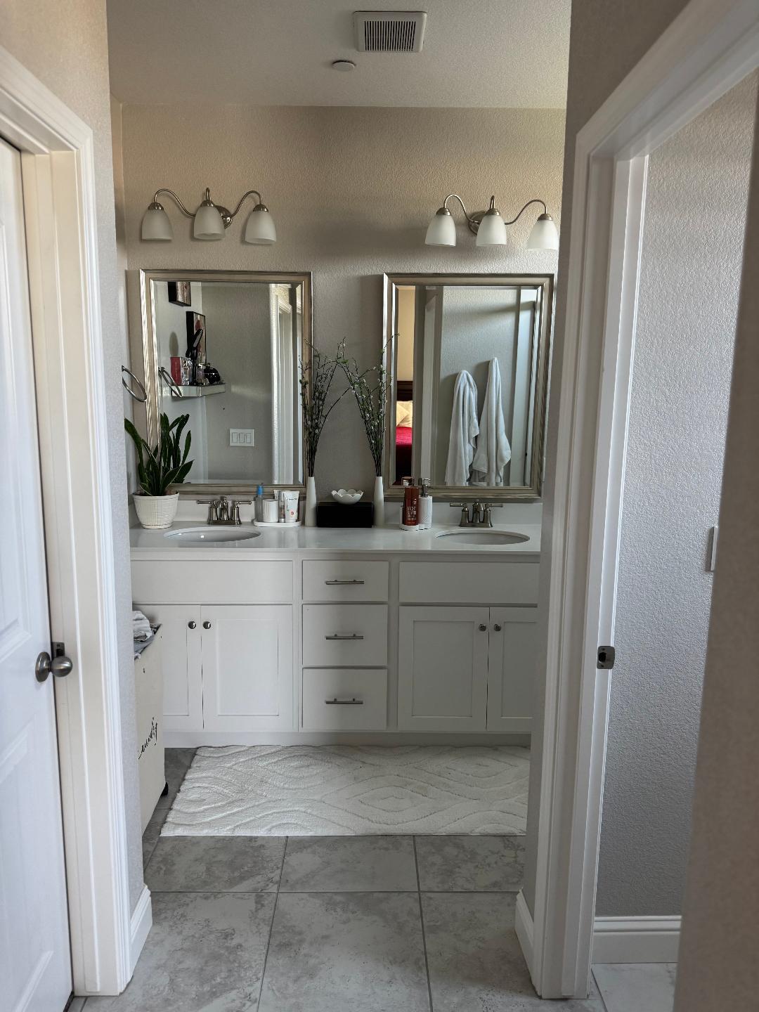 636 Pinelli Dr, Los Banos, CA 93635