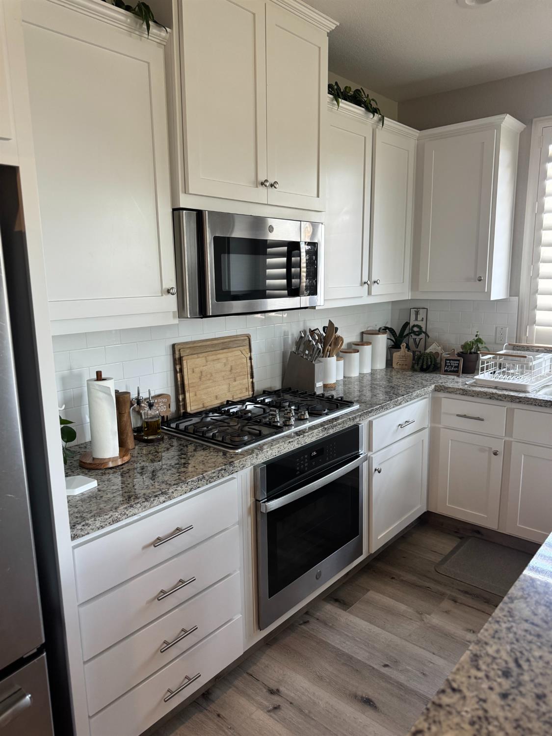 636 Pinelli Dr, Los Banos, CA 93635